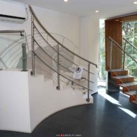 Standard Stainless Steel Balustrade Glass designed staircase